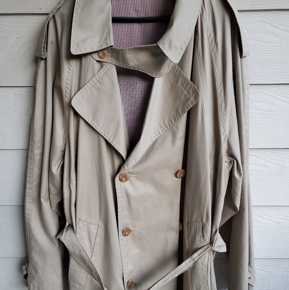 Vintage Finnish-made Late Soviet Era "Classic Man" Beige Khaki Trench Coat - Picture 2 of 15